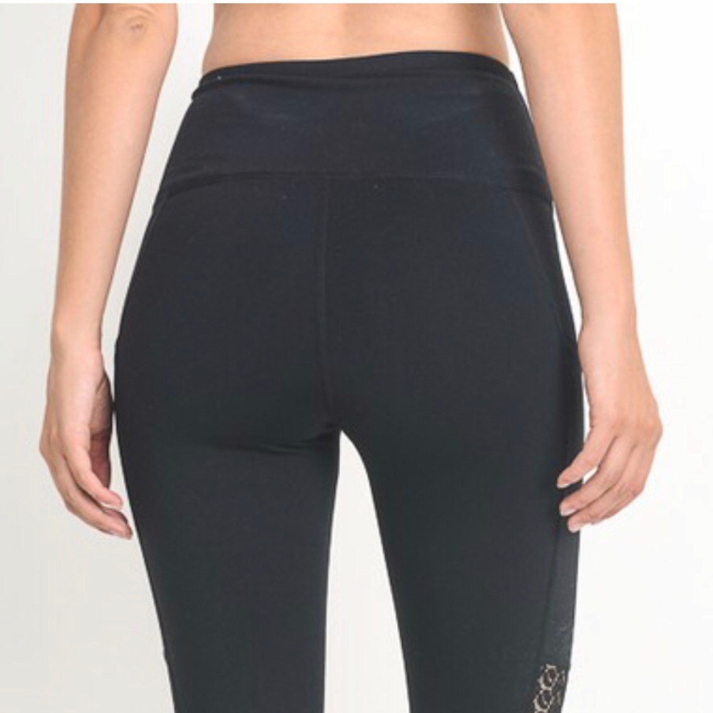 High Waist Black Capri - Picture 5 of 8